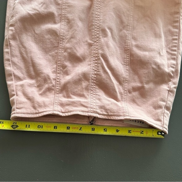 PacSun Pink Short Mini Skirt Stretch Material Faux Denim 24 Zipper Back Tight - Picture 6 of 8